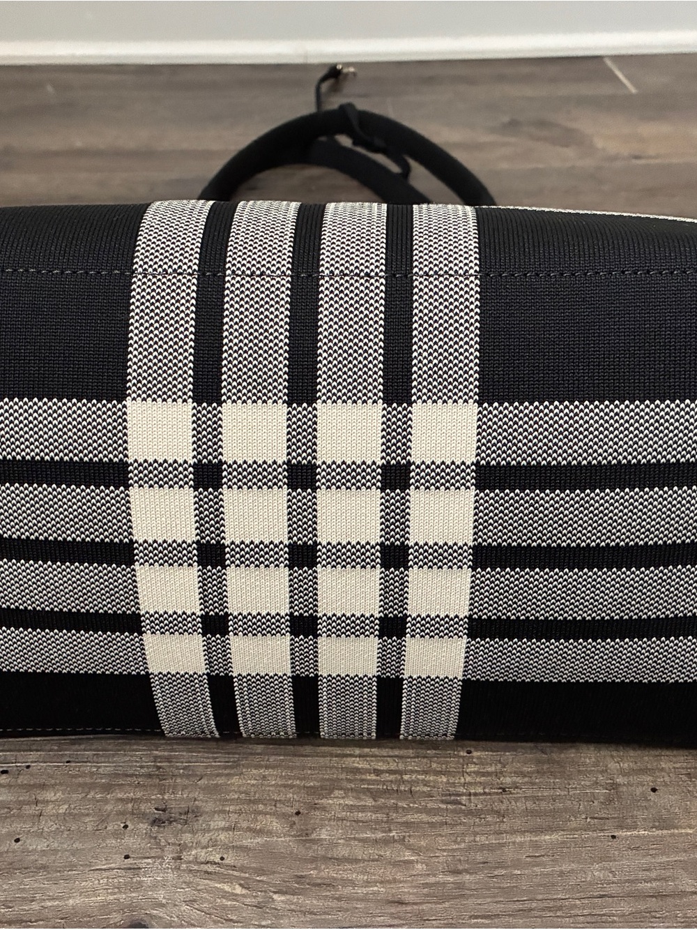 Rothy’s BlackBerry Reversible Plaid Lightweight Tote - Picture 4 of 4